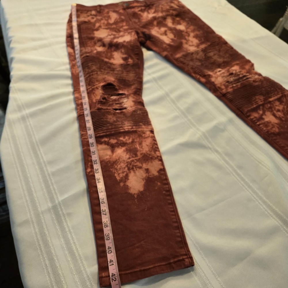 Crysp Denim Red Men's Skywalker Biker Jeans Distressed Rips 36x31 - Picture 4 of 11